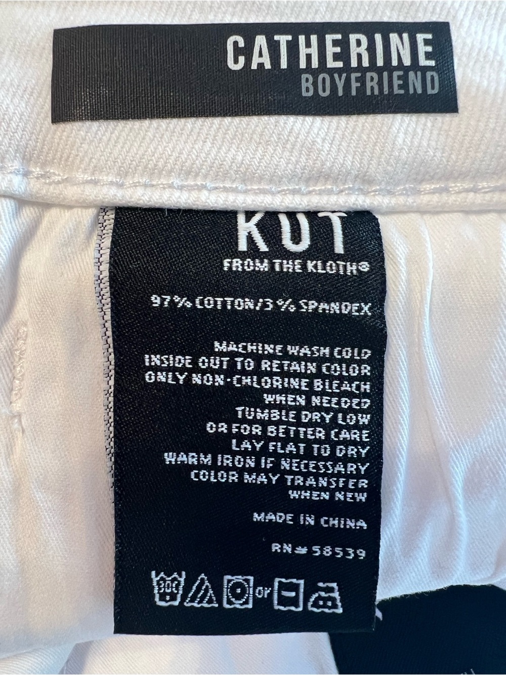 KUT from the Kloth Catherine Boyfriend Jeans Size 12 NWT - Picture 14 of 14
